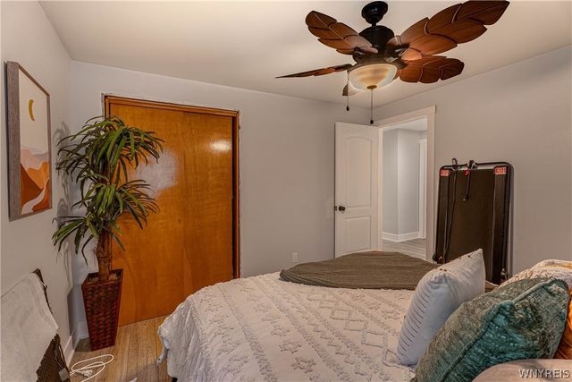 202 Belmont Court West, North Tonawanda, NY 14120