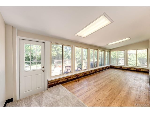 9015 W 4th Pl, Lakewood, CO 80226