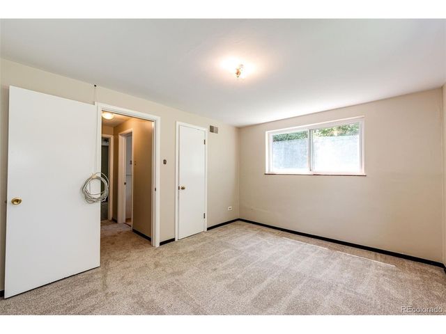 9015 W 4th Pl, Lakewood, CO 80226