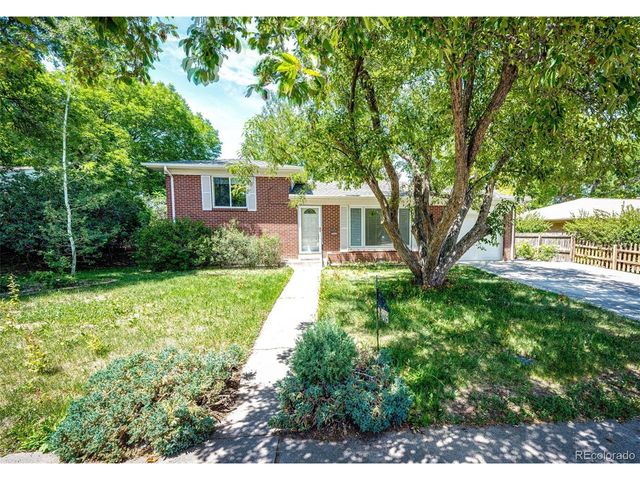 9015 W 4th Pl, Lakewood, CO 80226