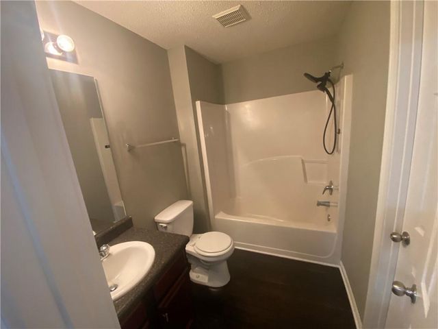 2920 Chilhowee Drive, Atlanta, GA 30331