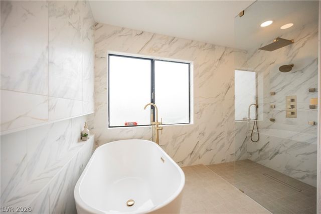 5540 Bisset Avenue, Las Vegas, NV 89118