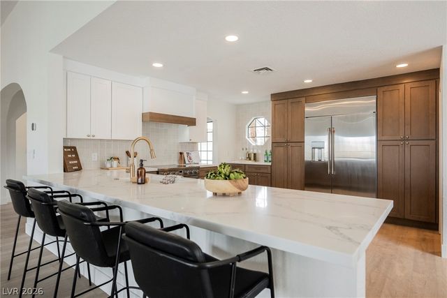 5540 Bisset Avenue, Las Vegas, NV 89118