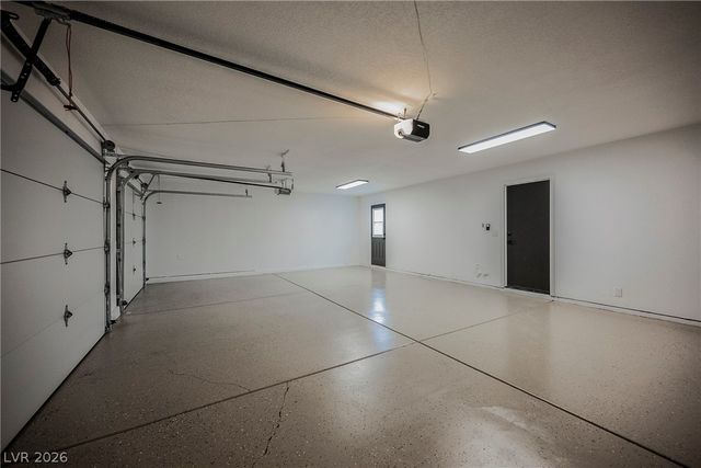 5540 Bisset Avenue, Las Vegas, NV 89118