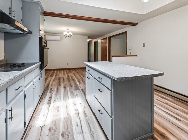 164 Stafford Road, Holland, MA 01521