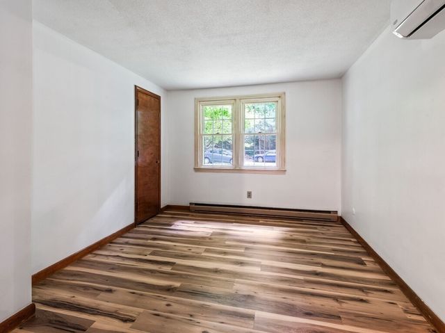 164 Stafford Road, Holland, MA 01521
