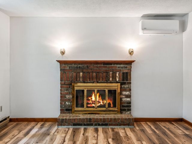 164 Stafford Road, Holland, MA 01521