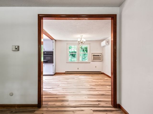 164 Stafford Road, Holland, MA 01521