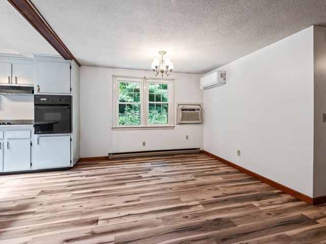 164 Stafford Road, Holland, MA 01521