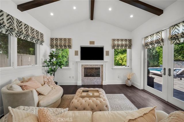 4917 Edgerton, Encino, CA 91436