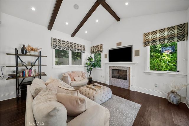 4917 Edgerton, Encino, CA 91436