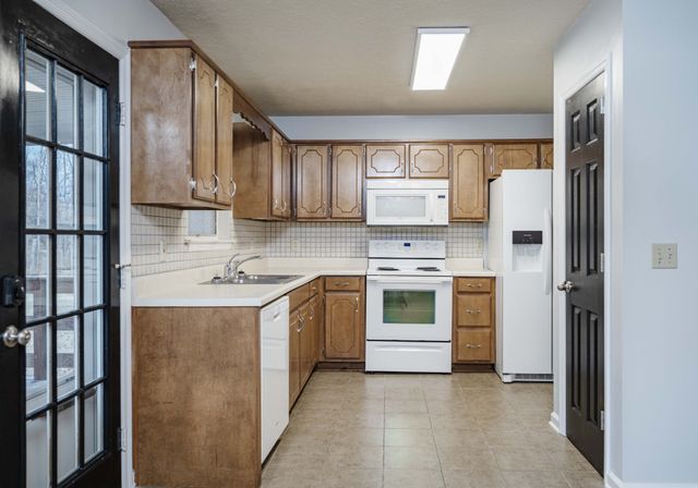 4008 Michelle St, Murfreesboro, TN 37128