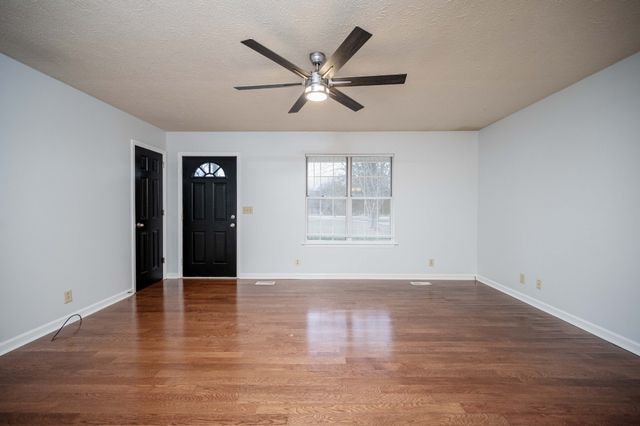 4008 Michelle St, Murfreesboro, TN 37128