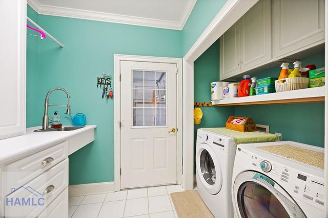 4876 Sunbury Road, Midway, GA 31320