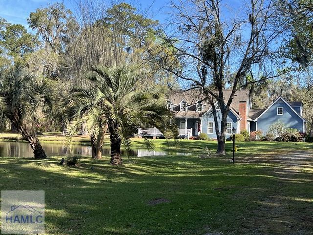 4876 Sunbury Road, Midway, GA 31320