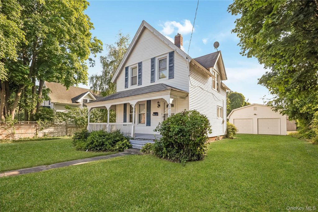 86 Union Avenue, Islip, NY 11751 — photo 3