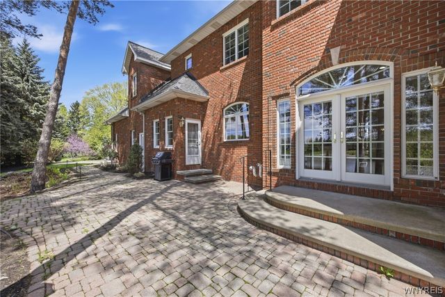 85 Galileo Drive, Amherst, NY 14221