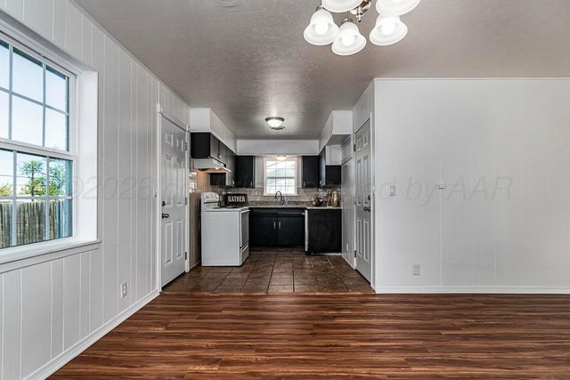 713 Montana Street, Borger, TX 79007