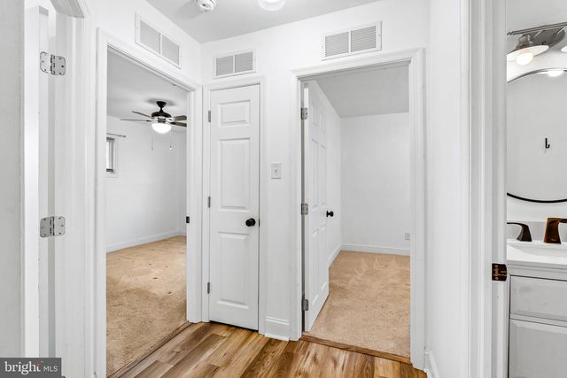 9 LEEDOM RD, Elkton, MD 21921