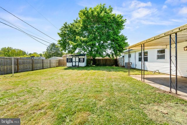 9 LEEDOM RD, Elkton, MD 21921