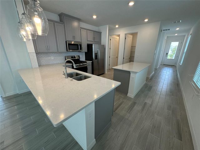 994 TEAL CREEK DRIVE, St Cloud, FL 34771