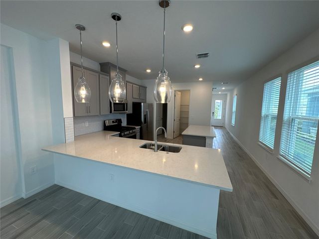 994 TEAL CREEK DRIVE, St Cloud, FL 34771