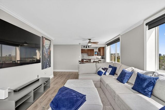 2479 Peachtree Road NE 1517, Atlanta, GA 30305