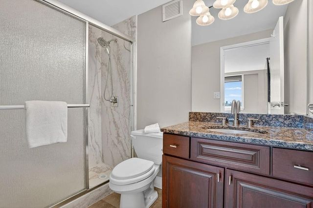 2479 Peachtree Road NE 1517, Atlanta, GA 30305