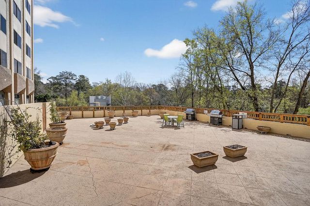 2479 Peachtree Road NE 1517, Atlanta, GA 30305