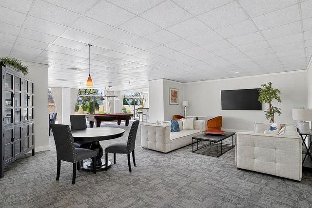 2479 Peachtree Road NE 1517, Atlanta, GA 30305