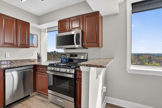 2479 Peachtree Road NE 1517, Atlanta, GA 30305