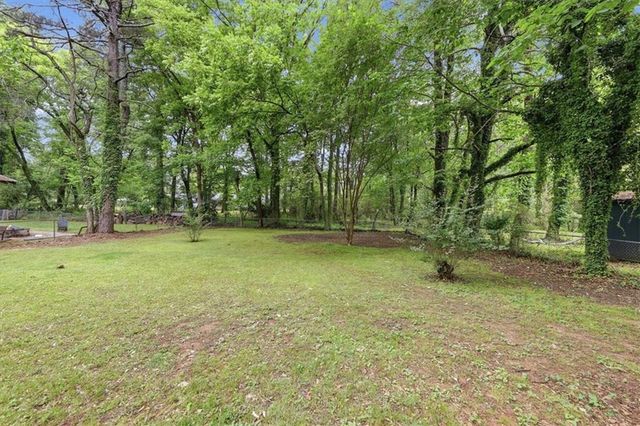 8331 Attleboro Drive, Jonesboro, GA 30238