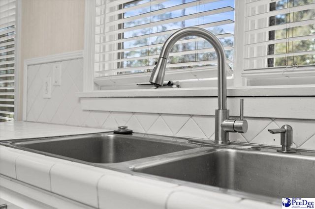 107 Oakview dr, Darlington, SC 29532