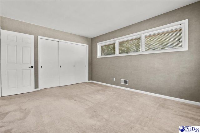 107 Oakview dr, Darlington, SC 29532