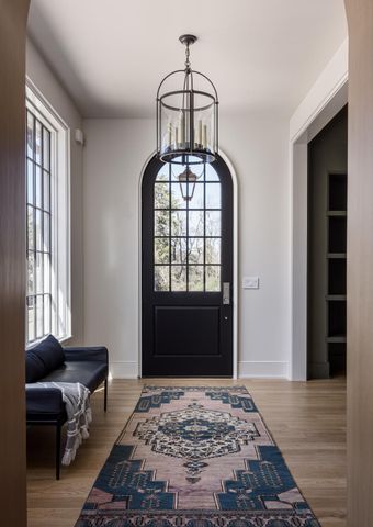 1117 Granny White Ct, Nashville, TN 37204