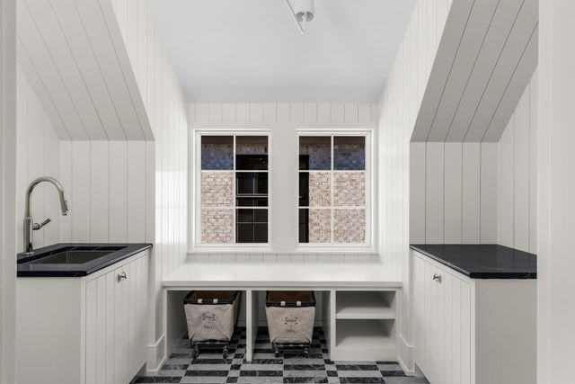 1117 Granny White Ct, Nashville, TN 37204