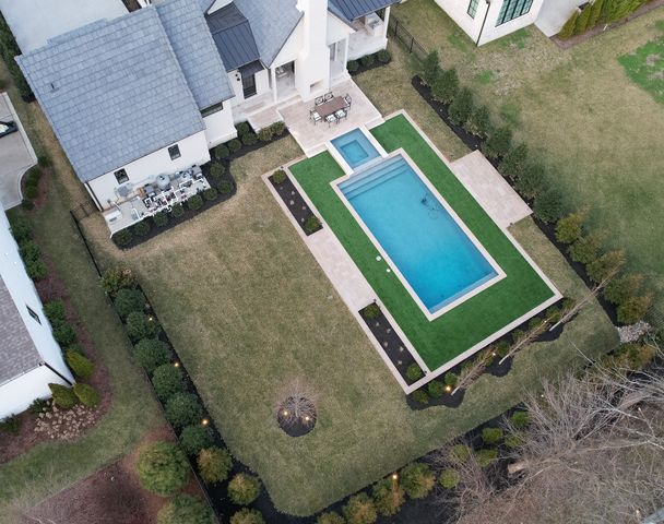 1117 Granny White Ct, Nashville, TN 37204