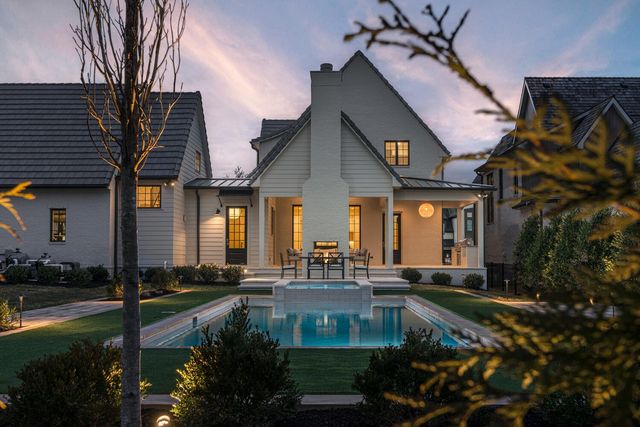 1117 Granny White Ct, Nashville, TN 37204