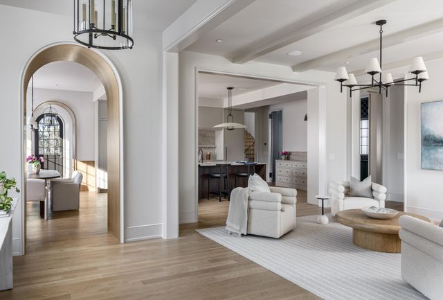 1117 Granny White Ct, Nashville, TN 37204