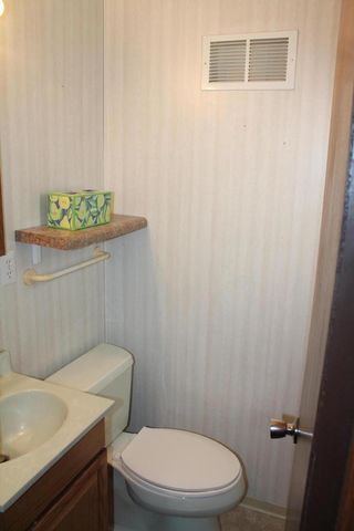 2924 South AVENUE, La Crosse, WI 54601