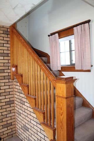 2924 South AVENUE, La Crosse, WI 54601