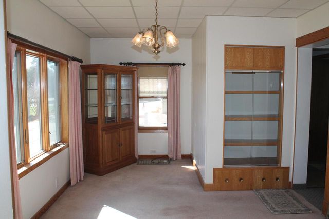 2924 South AVENUE, La Crosse, WI 54601