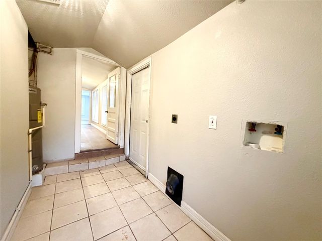 4422 Mallow Street, Houston, TX 77051