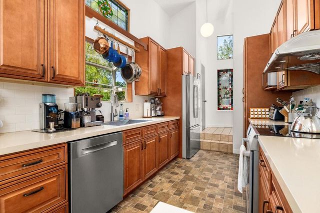 272 Waugh Avenue, Santa Cruz, CA 95065