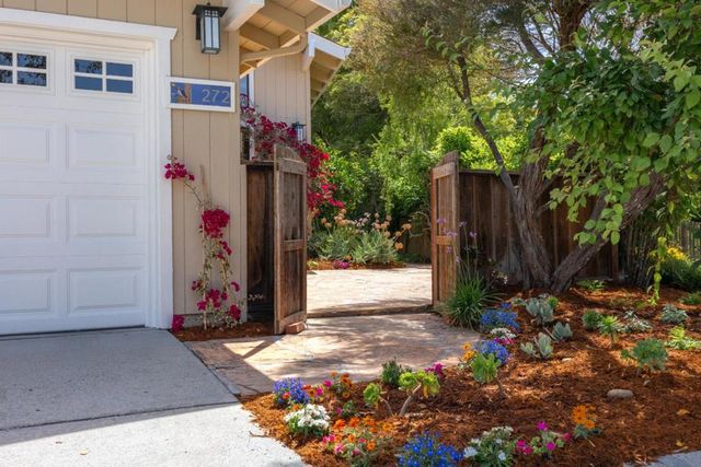 272 Waugh Avenue, Santa Cruz, CA 95065