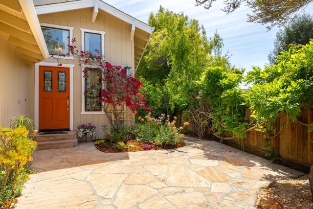 272 Waugh Avenue, Santa Cruz, CA 95065