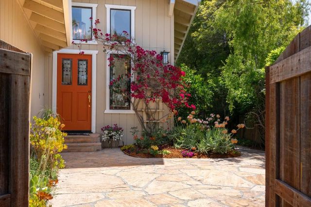 272 Waugh Avenue, Santa Cruz, CA 95065
