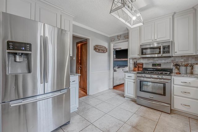 907 Zeke, Benton, AR 72019