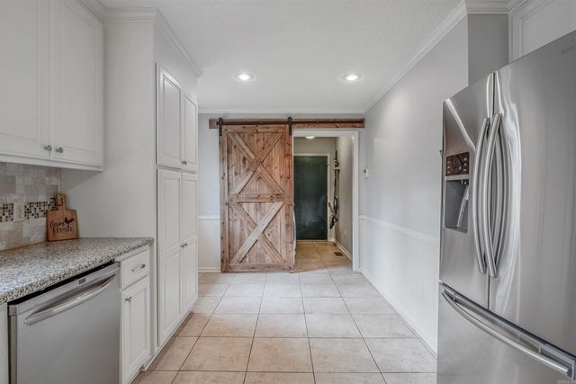 907 Zeke, Benton, AR 72019