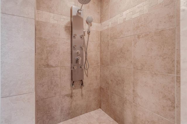 907 Zeke, Benton, AR 72019